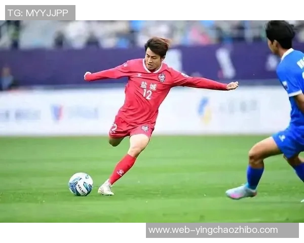 中国足球员在国际赛场上的崛起与挑战解析