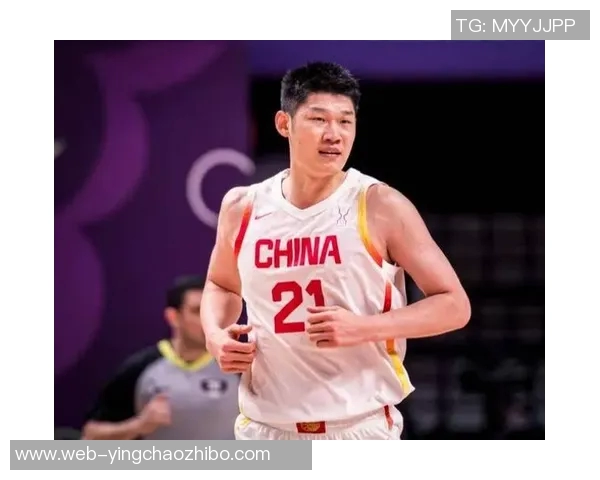 胡金秋盛赞布朗训练刻苦程度无人能及投篮数量成秘密挑战